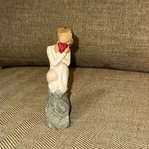 2012 willow tree figurine Always i feel the strength of your love decor accent